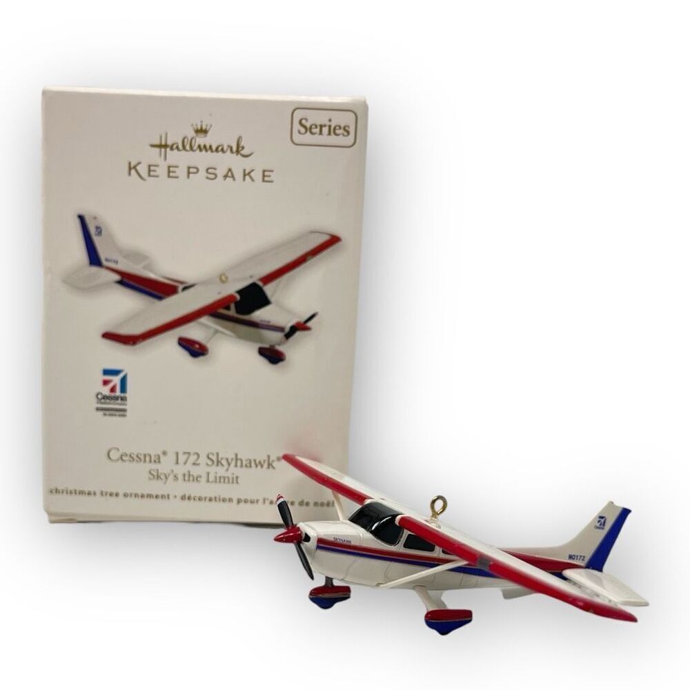 Hallmark Christmas Ornament Cessna 172 Skyhawk Sky's the Limit #16 2012 Plane